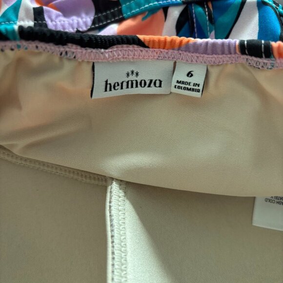 Hermoza Floral One-Piece Swimsuit - Picture 6 of 6